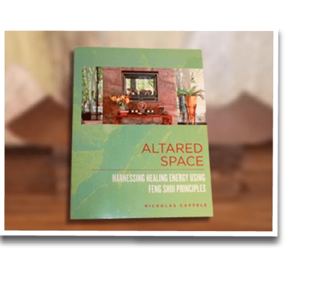 Altared Space - <br>AMAZON BEST SELLER !